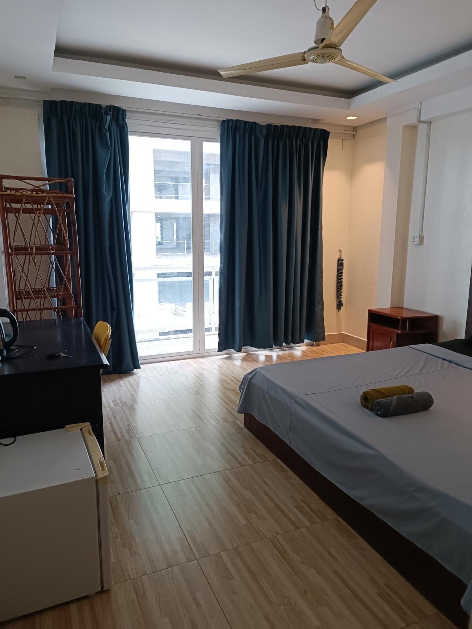 Rooms 101 Кампот Екстериор снимка